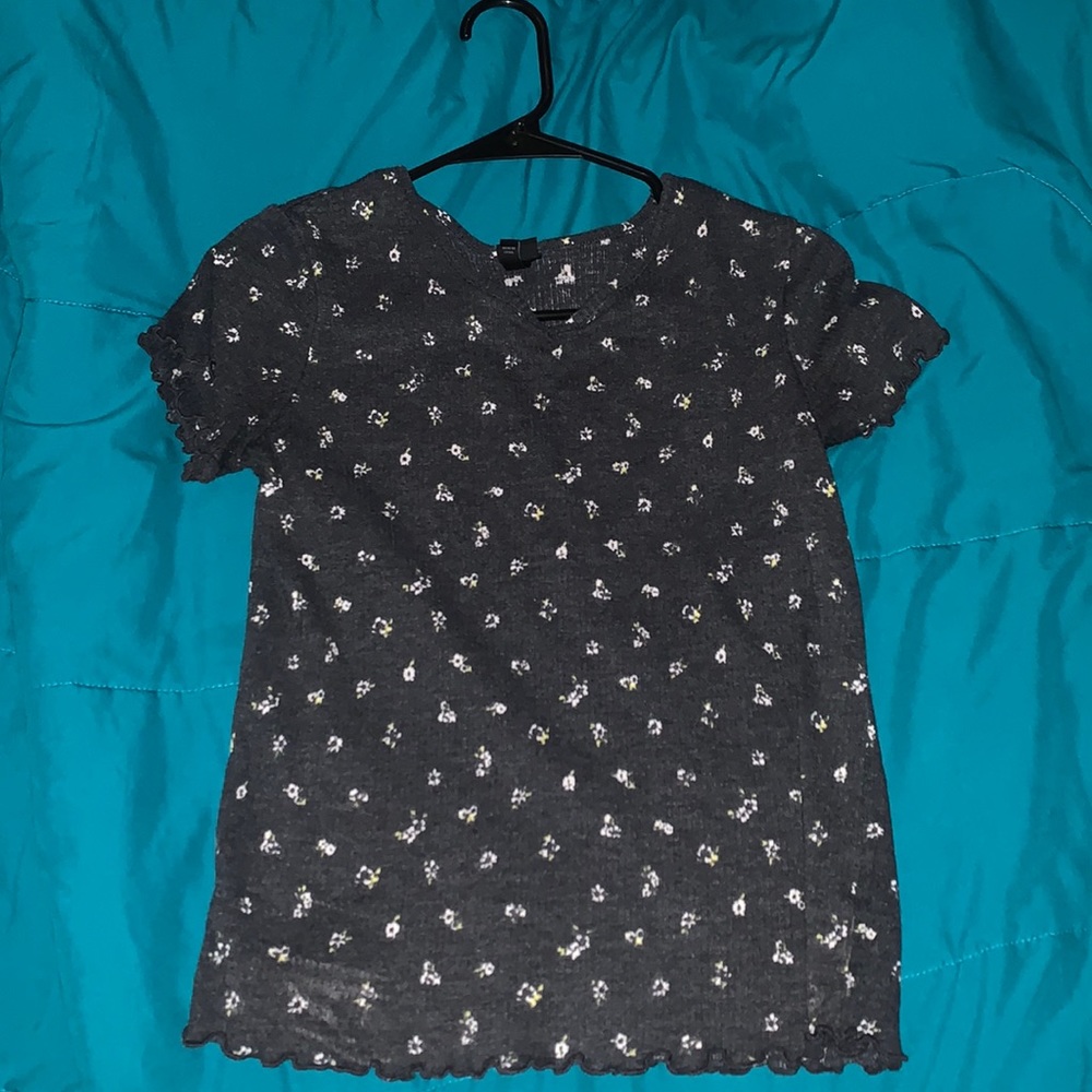 flower shirt from the brand art class
